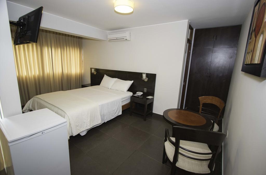 Hotel Boulevard Plaza Pucallpa Eksteriør bilde